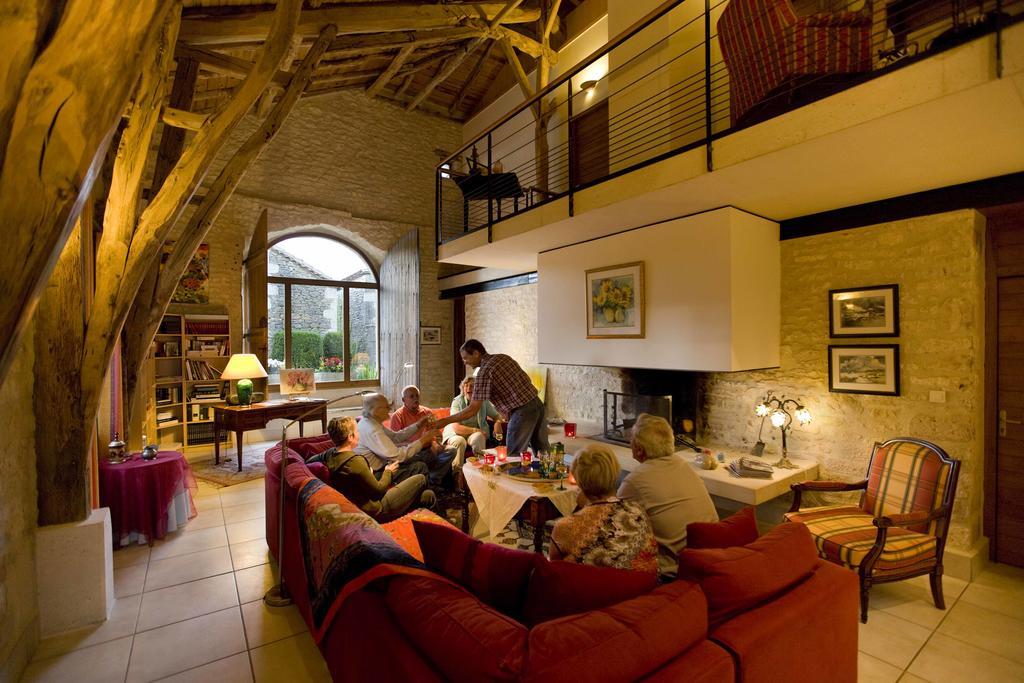 La Vayssade - Maison d'Hôtes - Jacuzzi, Piscine&Truffes Lalbenque Esterno foto